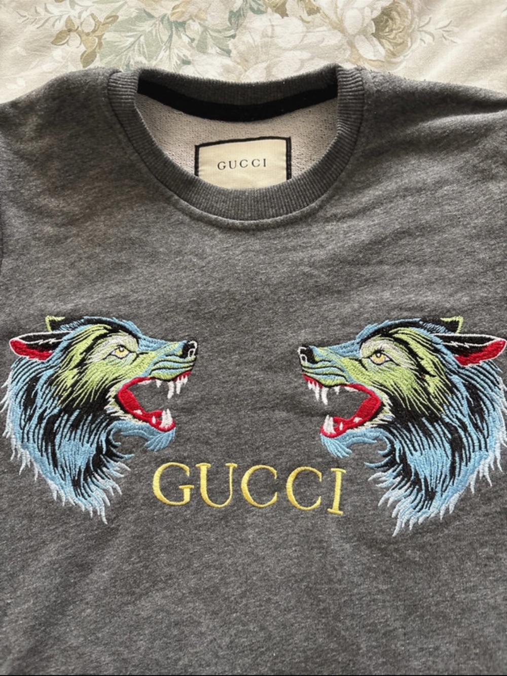 Gucci Gray Sweatshirt with Multicolor Embroidered Wolves